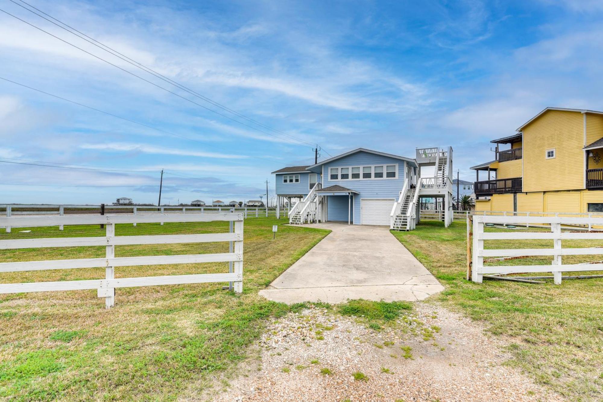 Modern Freeport Home Short Walk To Surfside Beach Luaran gambar